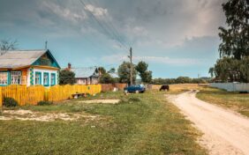 деревня, русская деревня, женщина в селе, село, глубинка